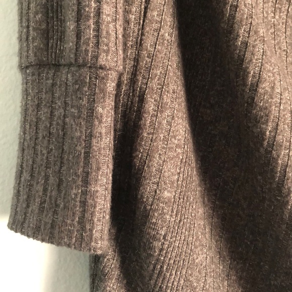 Gray Cardigan - Picture 3 of 5